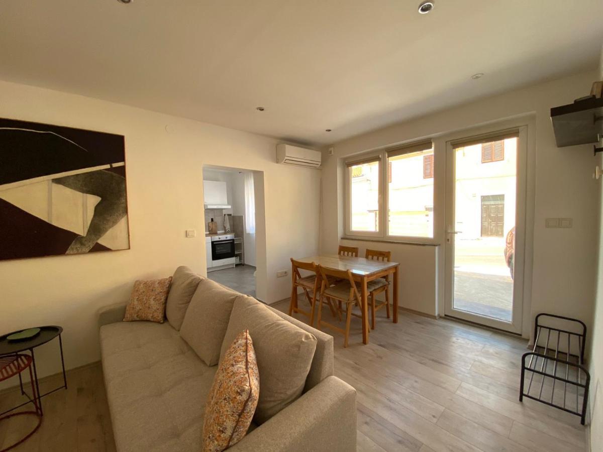 Apartman Cukar Pula Apartment Luaran gambar